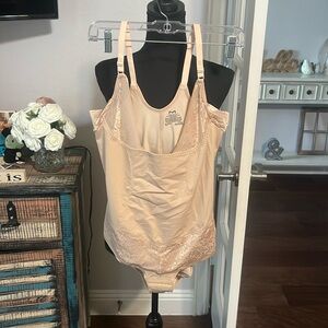 Maidenform Shapewear New - No tags - 1X